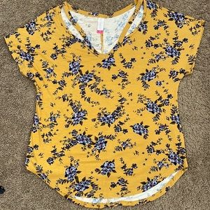 No Boundaries Floral Top